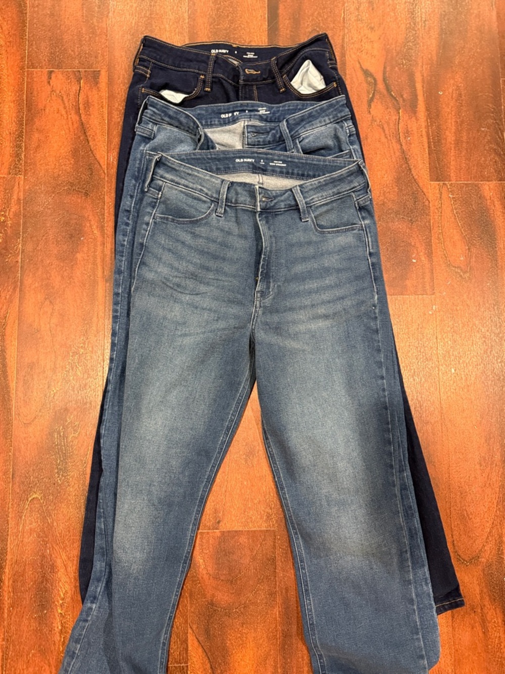 Old Navy Women's 3-Pack Skinny Jeans in Dark, Medium & Faded Blue